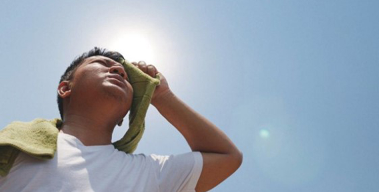 SÍNTOMAS DE UN GOLPE DE CALOR