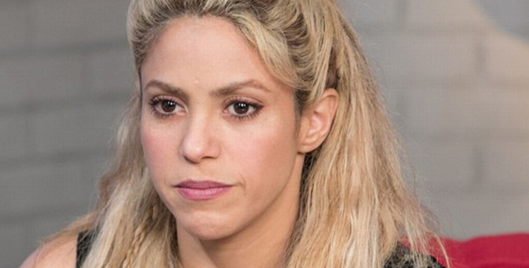 SHAKIRA Y SUS HIJOS DEJAN ESPAÑA