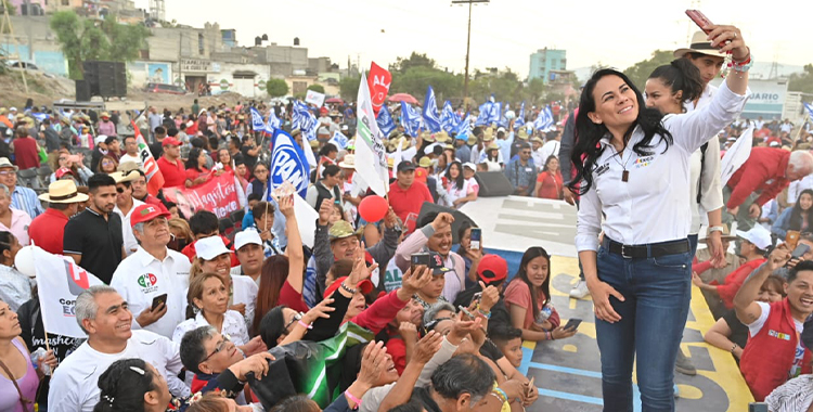 OFRECE ALEJANDRA DEL MORAL MEJORAR RED DE AGUA POTABLE PARA ECATEPEC Y CHICOLOAPAN