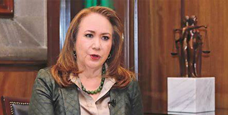 YASMÍN ESQUIVEL PRESENTA OTRO RECURSO PARA FRENAR A LA UNAM