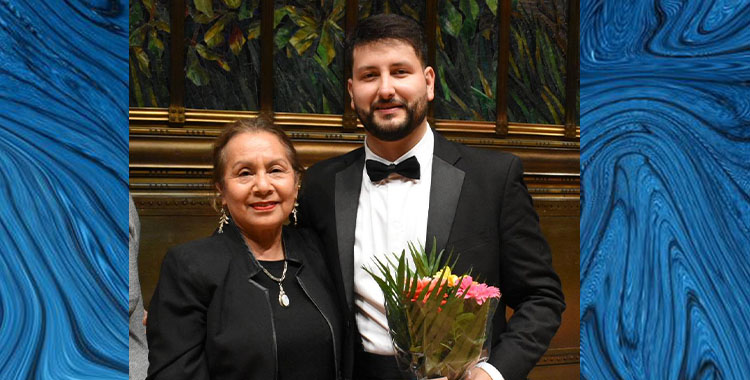 RAÚL GUTIÉRREZ HIDALGO GANA EL CONCURSO NACIONAL DE CANTO 