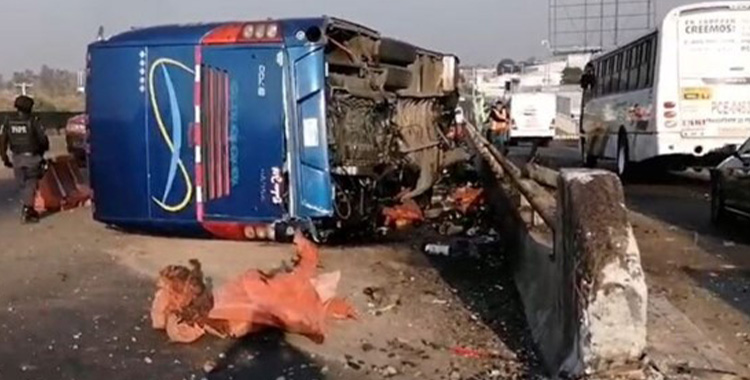 ESTUDIANTES LA SALLE BAJÍO ACCIDENTADOS EN CELAYA