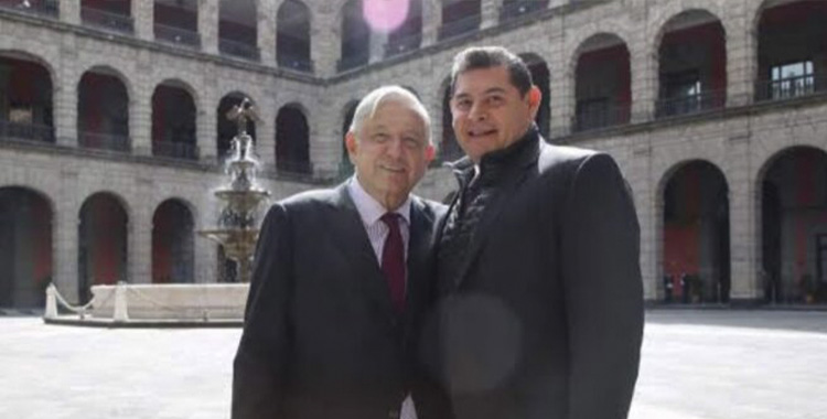 AMLO RECOMENDÓ NO DENUNCIAR A NORMA PIÑA