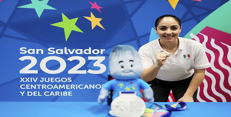 YADIRA SILVA CIERRA CON MEDALLA DE PLATA