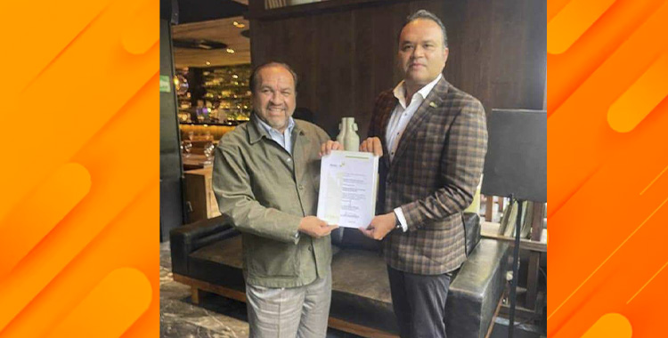 RECONOCIMIENTO NACIONAL AL ALCALDE DE ALTOTONGA, NACHO MORALES