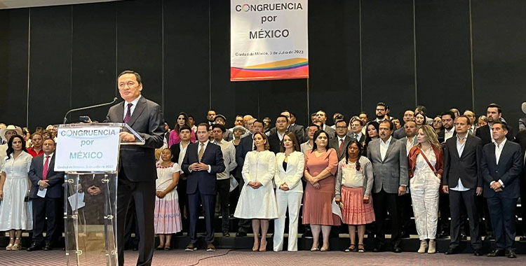 RENUNCIAN AL PRI OSORIO CHONG Y 3 SENADORES MÁS