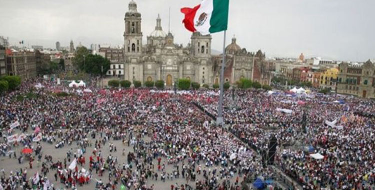 LLENAN AMLO FEST CON ACARREADOS