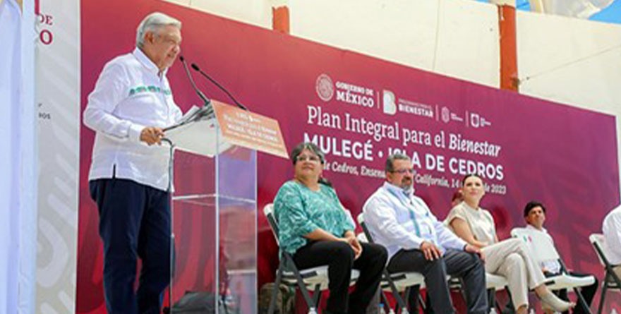 VISITA AMLO ISLA DE CEDROS CON GOBERNADORES DE BC Y BCS