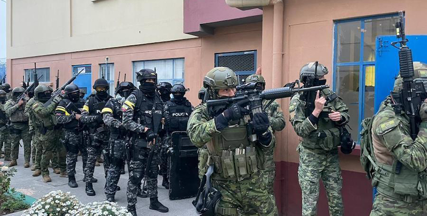 HACE EJÉRCITO Y POLICÍA DE ECUADOR NUEVA OPERACIÓN EN CÁRCEL