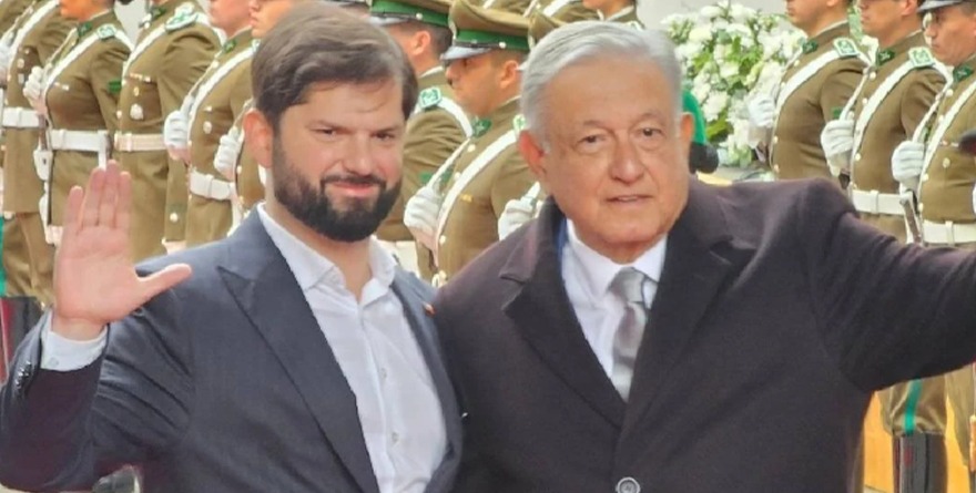 RECIBE BORIC A AMLO EN PALACIO DE LA MONEDA