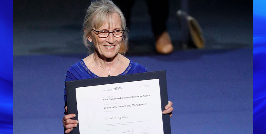 GANA NOBEL DE ECONOMÍA INVESTIGADORA DE DESIGUALDAD SALARIAL