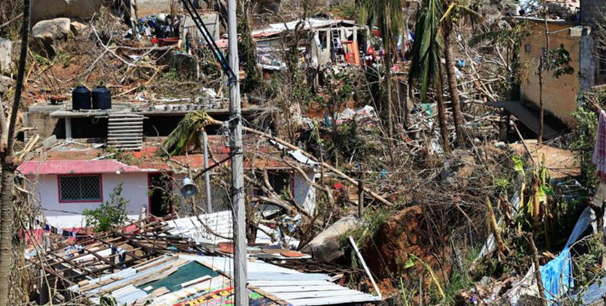 ‘GOBIERNO DEBERÍA DESENTERRAR A LOS MUERTOS EN ACAPULCO’