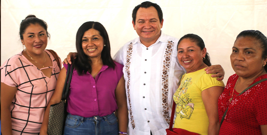 JOAQUÍN DÍAZ MENA, ASPIRANTE AL COORDINADOR DE COMITÉS DE DEFENSA DE LA 4T EN YUCATÁN, IMPULSA DIÁLOGO EN ASAMBLEAS INFORMATIVAS