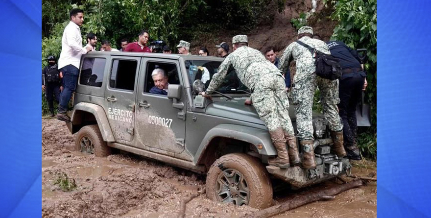 SE REUNIÓ AMLO CON GABINETE Y AUTORIDADES DE GUERRERO