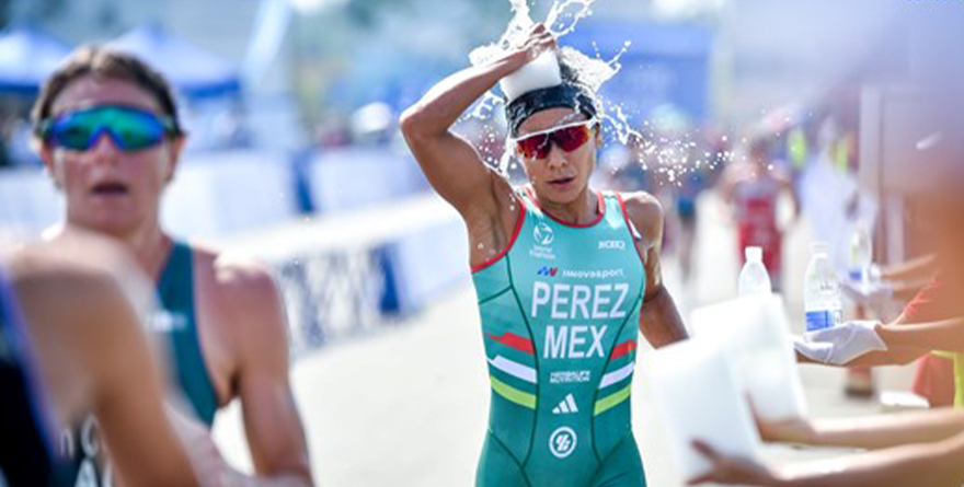 ARAM PEÑAFLOR GANA PLATA EN MUNDIAL DE TRIATLÓN EN CHINA