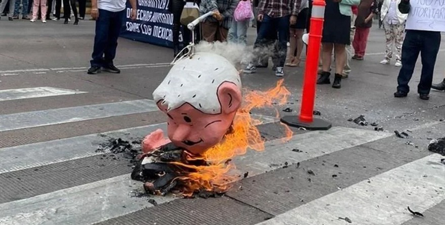 TOMA PODER JUDICIAL LAS CALLES POR RECORTE A FIDEICOMISOS