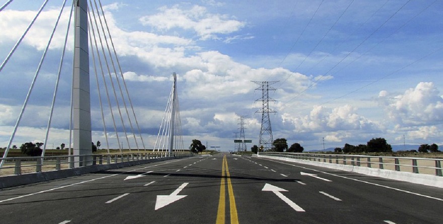 SUBEN PEAJE DE AUTOPISTAS DEL PAÍS