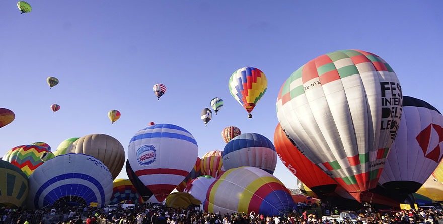 FESTIVAL DEL GLOBO, PINTA EL CIELO DE COLORES