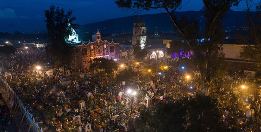 DÍA DE MUERTOS, REFLEJO DE LOS MUCHOS MÉXICOS QUE EXISTEN