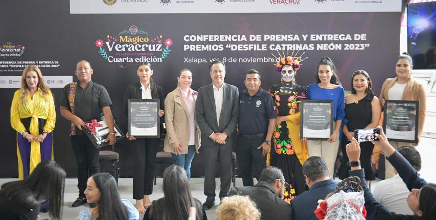 GANADORES DEL DESFILE DE DÍA DE MUERTOS NÉON 2023.