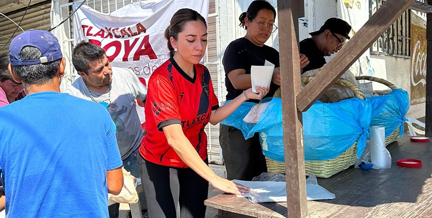 APOYA DIPUTADA DULCE SILVA CON ALIMENTOS A FAMILIAS DAMNIFICADAS DE ACAPULCO