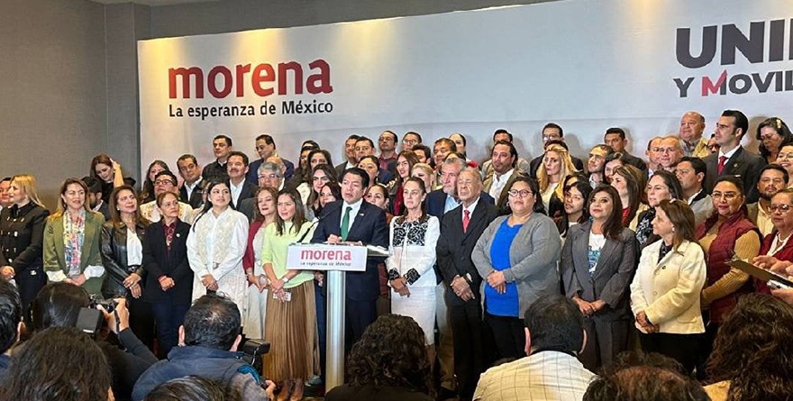 ARRECIAN MORENISTAS PUGNA POR LA CANDIDATURA DE CDMX