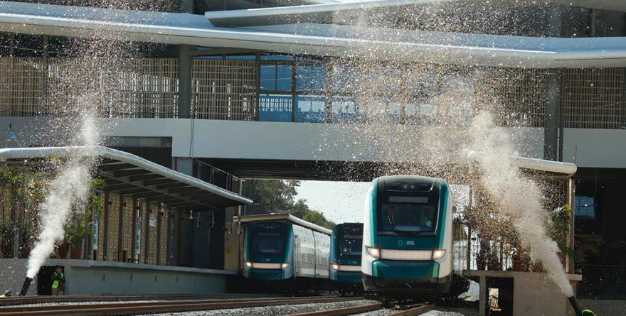 INAUGURAN TREN MAYA; INCUMPLEN PROMESAS