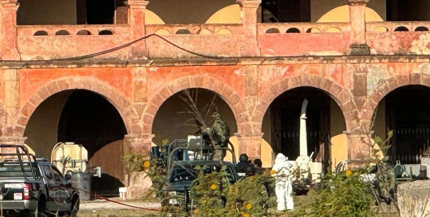 MASACRE EN SALVATIERRA, GUANAJUATO  11 MUERTOS