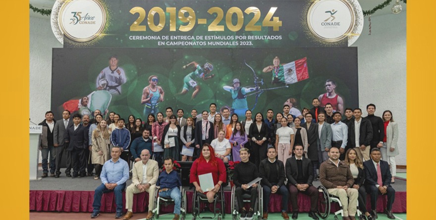 ENTREGA ESTÍMULOS POR RESULTADOS EN CAMPEONATOS MUNDIALES 2023