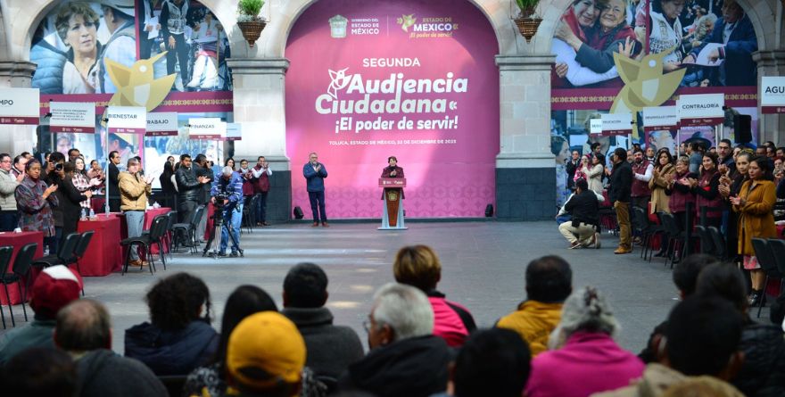 DELFINA GÓMEZ ARRANCA CON ÉXITO 2A AUDIENCIA CIUDADANA EN PALACIO DE GOBIERNO