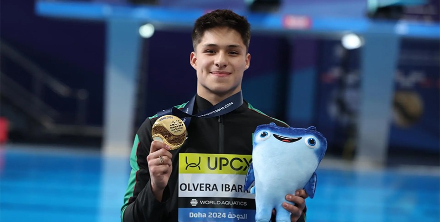 OSMAR OLVERA GANÓ EL ORO EN CLAVADOS TRAMPOLÍN 1 METRO