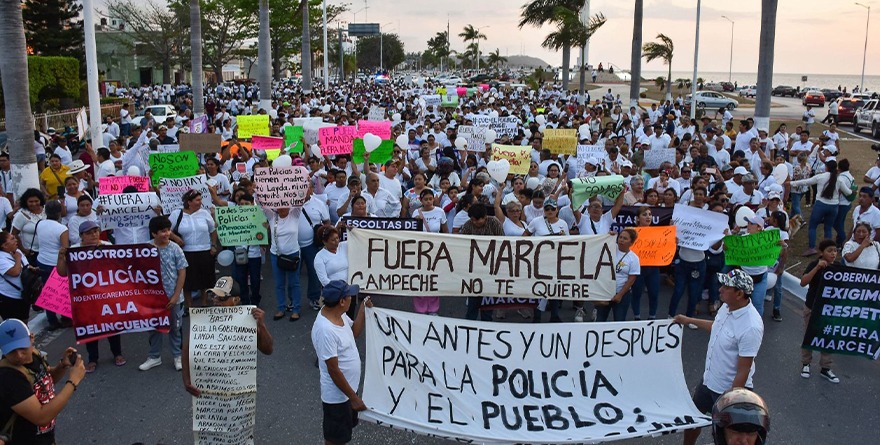 EXIGEN RENUNCIA DE LAYDA SANSORES