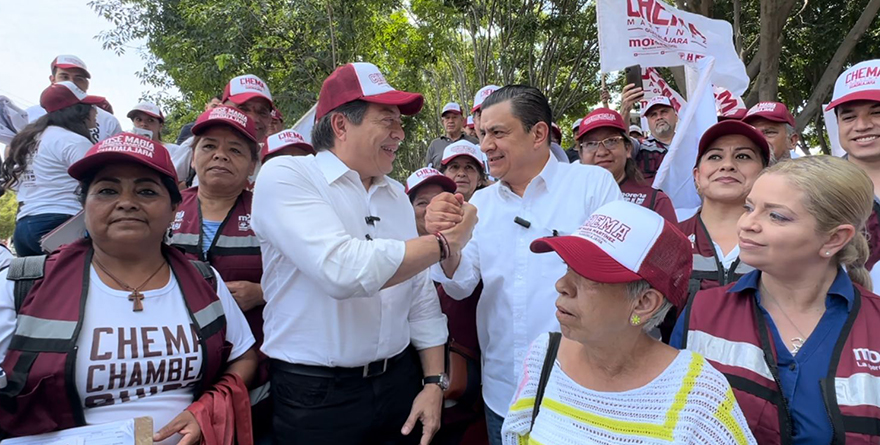 JUNTOS CHEMA MARTÍNEZ Y MARIO DELGADO RECORREN GUADALAJARA