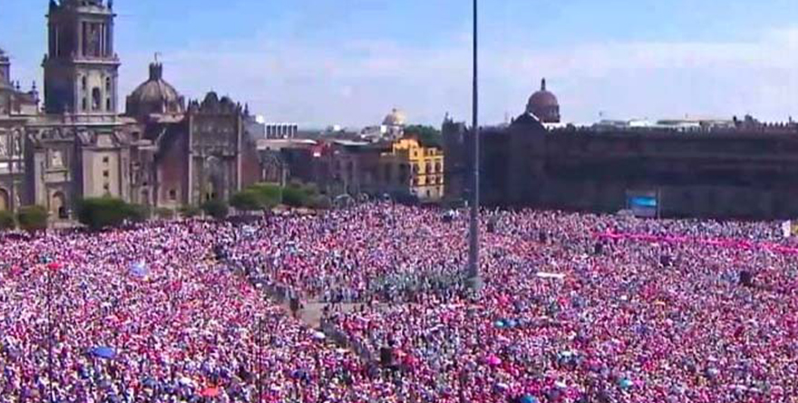 LA MAREA ROSA: UNA ESPERANZA  EN EL HORIZONTE