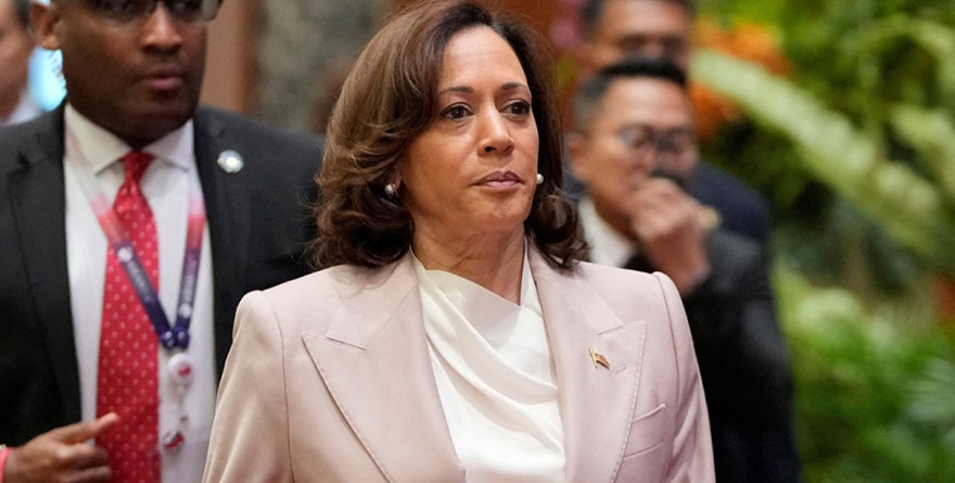 CRITICA KAMALA HARRIS VIDEO DE CAMPAÑA DE TRUMP