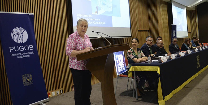 SE TITULAN 68 ESTUDIANTES MEDIANTE DIPLOMADO UNAM