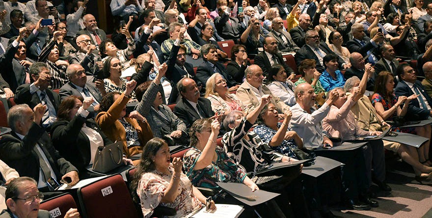 LOS MAESTROS SON EL CORAZÓN DE LA UNAM: LOMELÍ VANEGAS