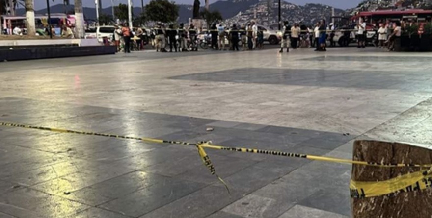 ESTALLA EXPLOSIVO EN EL ZÓCALO DE ACAPULCO, DEJA 5 HERIDOS