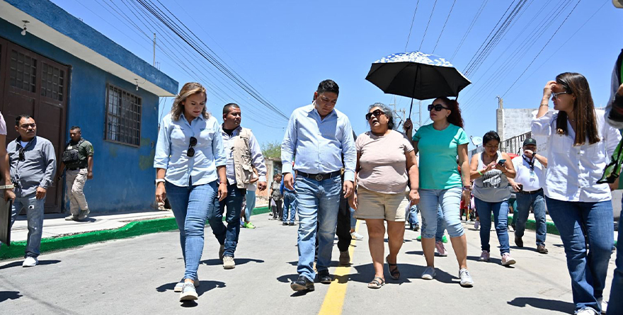 RICARDO GALLARDO INAUGURA CALLE 99, EN PRADOS DE SAN VICENTE