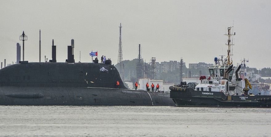 SUBMARINO RUSO LLEGA A CUBA