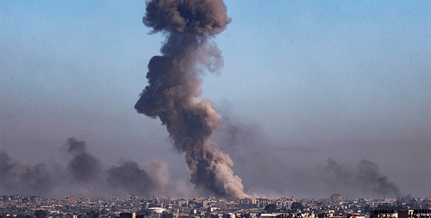 DENUNCIA GAZA 52 MUERTOS EN BOMBARDEOS ISRAELÍES