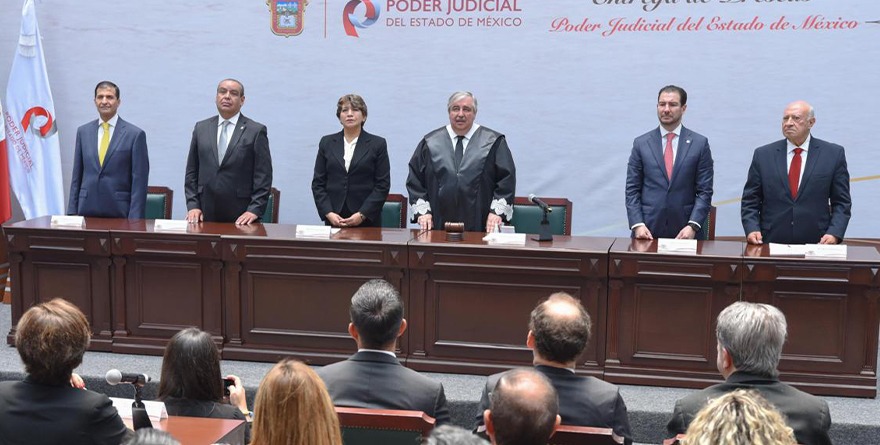 PARTICIPAN CONGRESISTAS EN ENTREGA DE PRESEAS DEL PODER JUDICIAL