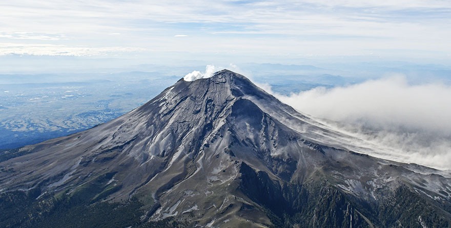 IMÁGENES INTERNAS DEL POPOCATÉPETL CON COMBINACIONES DE RUIDO AMBIENTE E IA