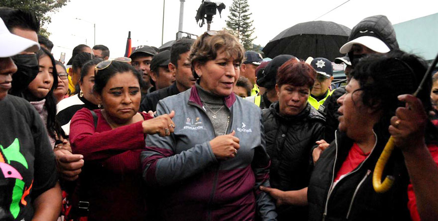 GOBERNADORA DELFINA GÓMEZ SE REÚNE CON LAS 600 FAMILIAS AFECTADAS POR LAS LLUVIAS EN CHALCO