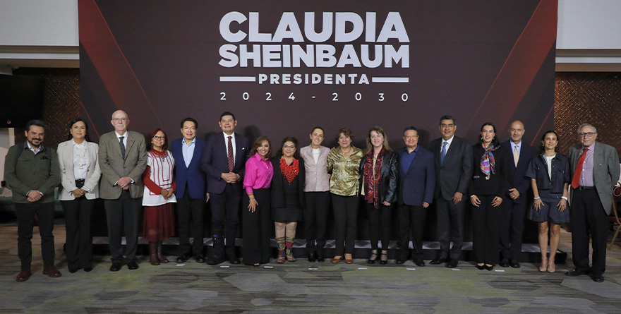 PRESENTA MENCHACA SALAZAR PROYECTOS ESTRATÉGICOS A CLAUDIA SHEINBAUM