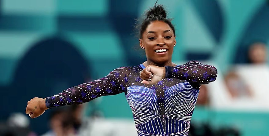 SIMONE BILES GANA SU SEGUNDO ORO EN EL ALL-AROUND