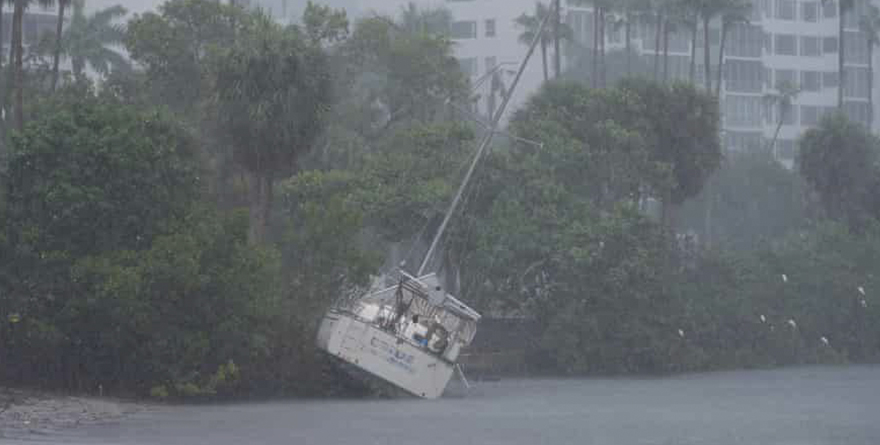 MILTON, LA PEOR TORMENTA EN UN SIGLO EN LA FLORIDA.