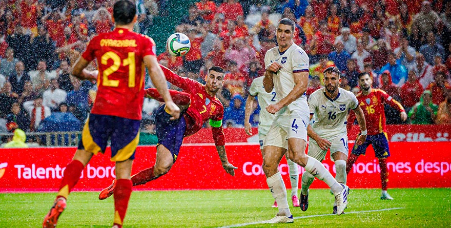 ESPAÑA AVANZA EN LA NATIONS LEAGUE